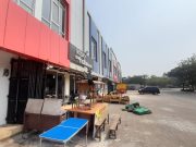 Ditegur Berkali-kali, Angkringan di Grand Batavia Tetap Ngeyel Gelar ‘Live Music’ hingga Larut Malam