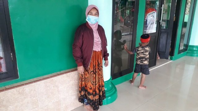 Lantai Masjid Al Ittihad Mengeluarkan Hawa Hangat Telur Bisa Matang Dalam Setengah Jam