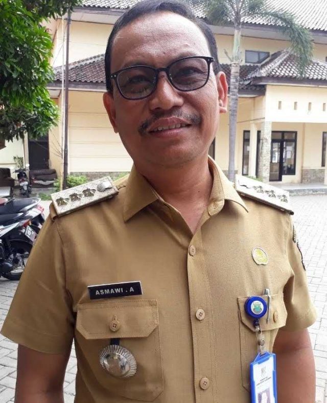 Camat Pakuhaji Asmawi
